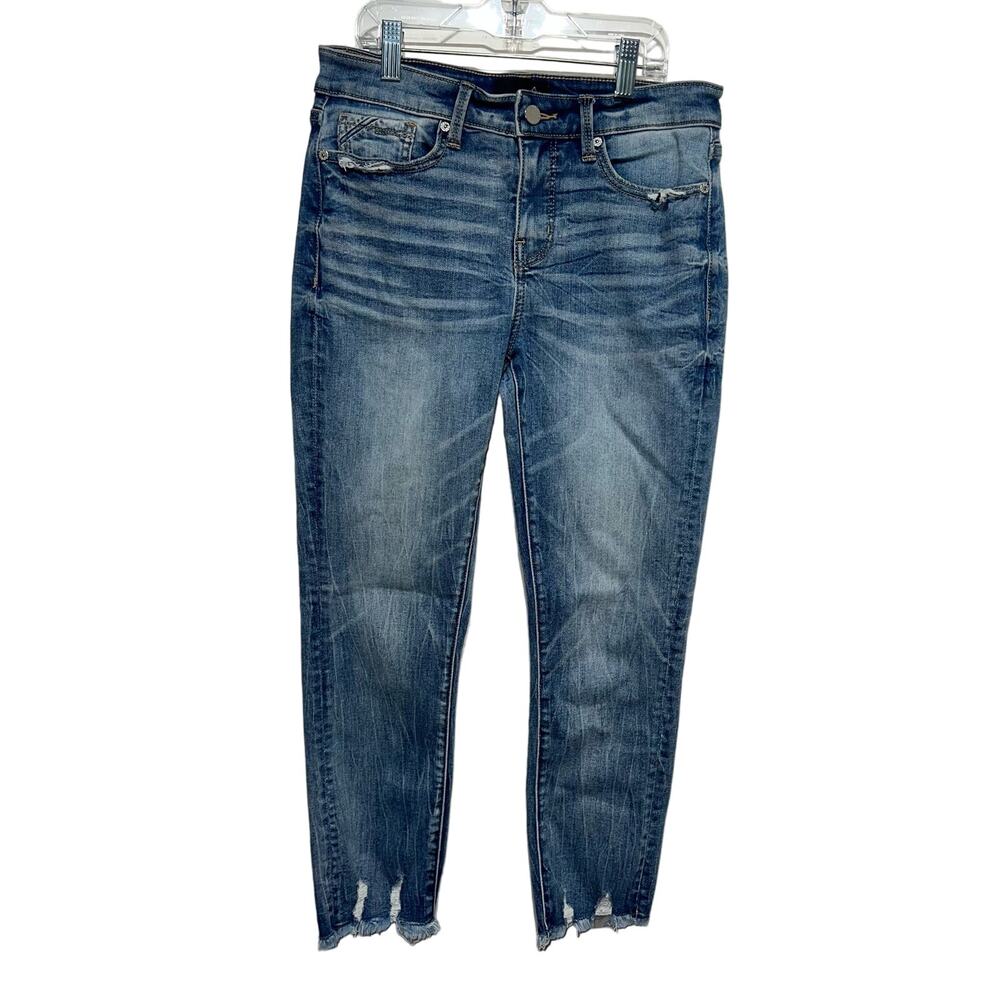 Buckle black women’s fit no. 256 distressed cropped blue jeans